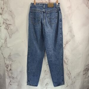 Vintage Levis Jeans Womens 26x31 80s High Rise Tapered Mom Denim 900 Series Mint